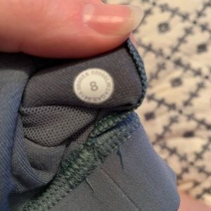 Lululemon Flow y sports bra